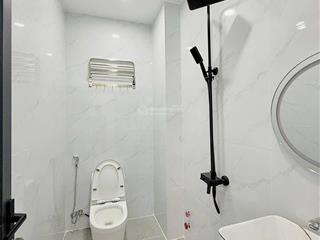Hàng hiếm 1 căn duy nhất hẻm xe hơi 8m đường cách mạng tháng tám, p. 11, q3, 80m2