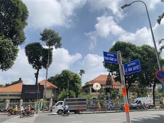 Nhà 53m2, 3 tầng, hẻm oto  phan đăng lưu liền kề q.1