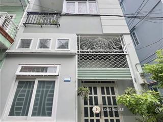 Bán nhà gần mặt tiền lê văn sỹ. nhà đẹp, 5 tầng, 60m2, ngang 5m, thiế kế lệch tầng, ngay quận 3.