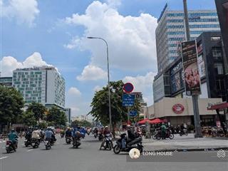 "nhà đẹp, 4.3 x 20, sổ vuông a.4 hẻm oto sát mặt tiền. ngay ung văn khiêm  nguyễn gia trí nối dài.