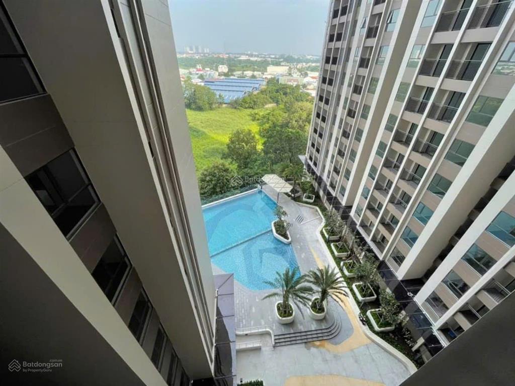 Cho thuê căn hộ studio view hồ bơi giá chỉ 4tr , gần aeon mall, chợ lái thiêu