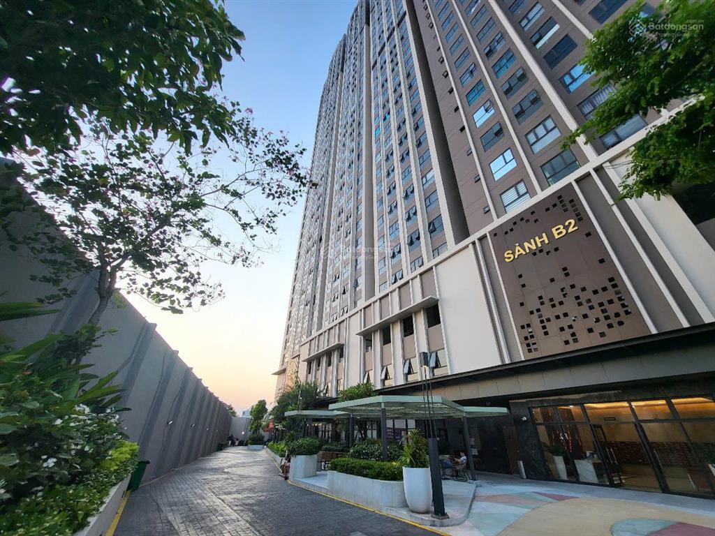 Cho thuê căn hộ studio view hồ bơi giá chỉ 4tr , gần aeon mall, chợ lái thiêu