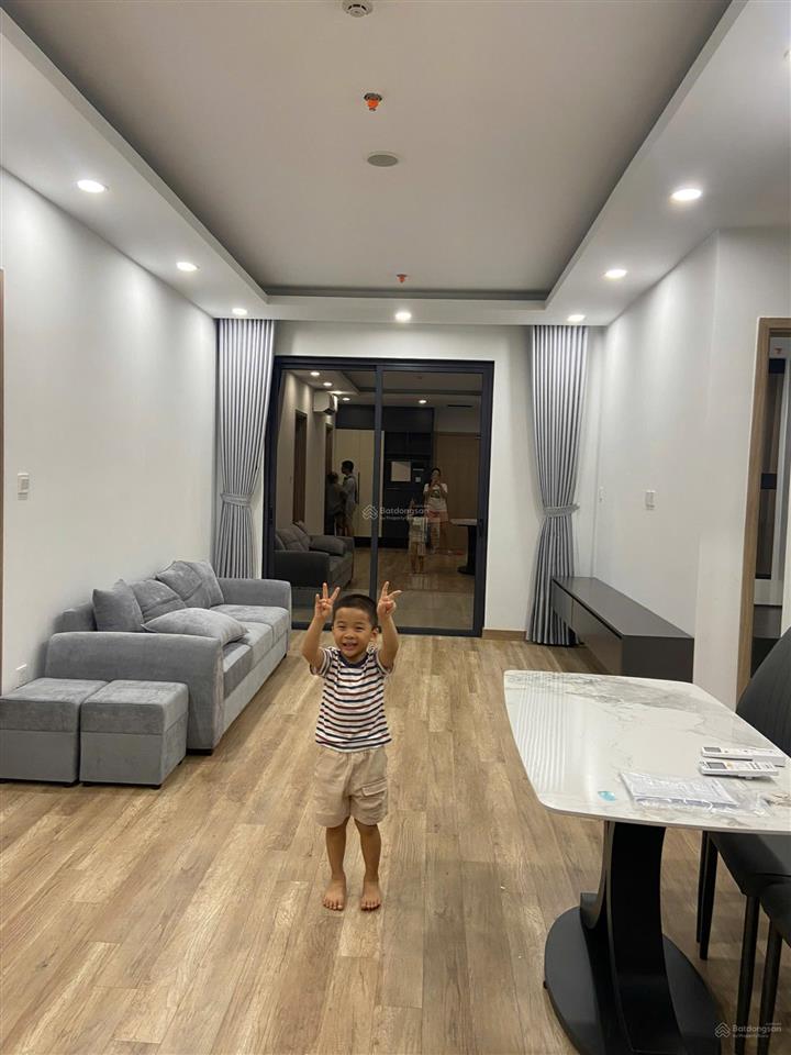 Bán căn hộ the wisteria , đường 32 , hoài đức ,cạnh ga nhổn full nội thất vào ở ngay giá chỉ 7,7 tỷ