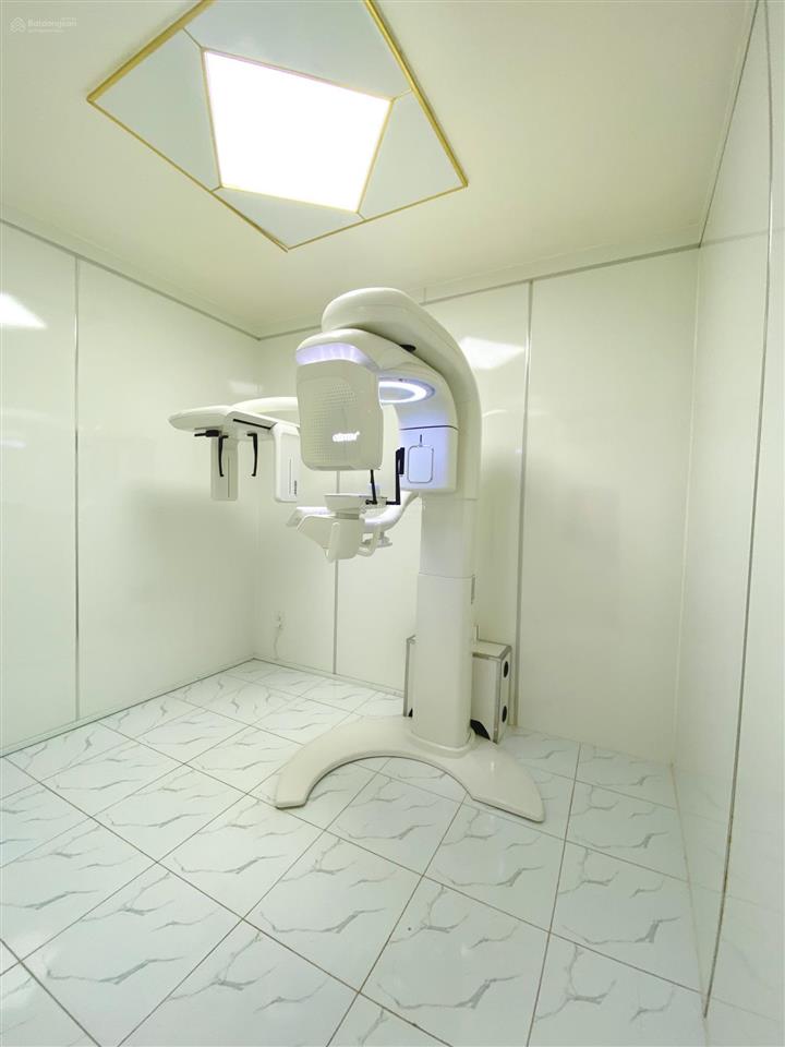 Mặt tiền chính chủ vị trí vàng gò vấp, dt 4x14m, 3 tầng, hầm. 358 dương quãng hàm, p.5