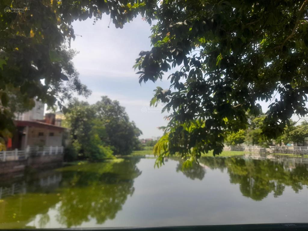 Đất view hồ ô tô tránh tại đa tốn, 12,3 tỷ, 137 m2, nhiều tiện ích, đẹp