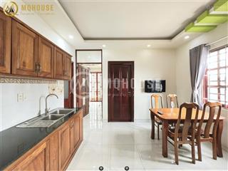 Căn hộ 2 phòng ngủ bancol thoáng  thang máy gần cầu thị nghè thuận tiện qua q1