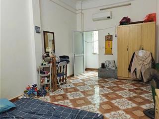 Bán đất tặng nhà 3 tầng, phố bạch mai, hai bà trưng. vị trí vàng, nở hậu cực đẹp