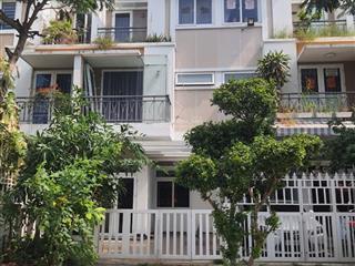 Bán biệt thự đẹp tại đường 21, phong phú, bình chánh, 6,6 tỷ, 75m2