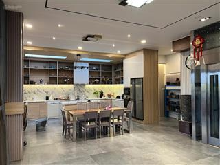 Bán shophouse lovera premier, căn góc 2 mặt tiền đẹp ngay song hành giá 19,5 tỷ nở hậu 169 m2