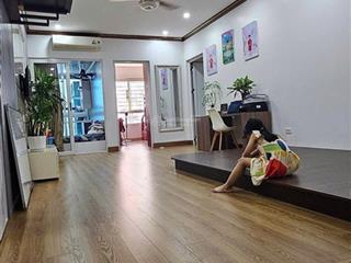 Bán căn hộ 3 ngủ tầng trung đẹp toà hemisco xa la