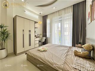 Căn hộ đầy đủ nội thất, ban công lớn thoáng mát lý tự trọng quận 1 gần bùi viện, chợ bến thành