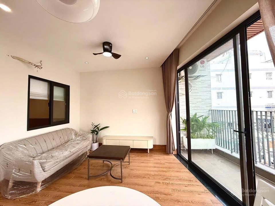 Căn hộ 1pn full nội thất cao cấp 100%, thang máy đề thám quận 1 gần bùi viện, cầu nguyễn văn cừ