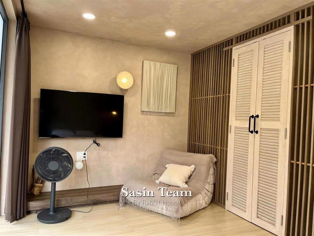 Căn hộ 1 phòng ngủ full nội thất cao cấp, ban công lớn phạm ngọc thạch quận 3 gần hồ con rùa