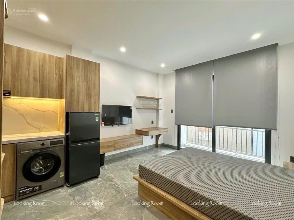 Cho thuê căn hộ tách bếp full nội thất cao cấp, ban công thoáng võ văn tần, quận 3, gần hồ con rùa