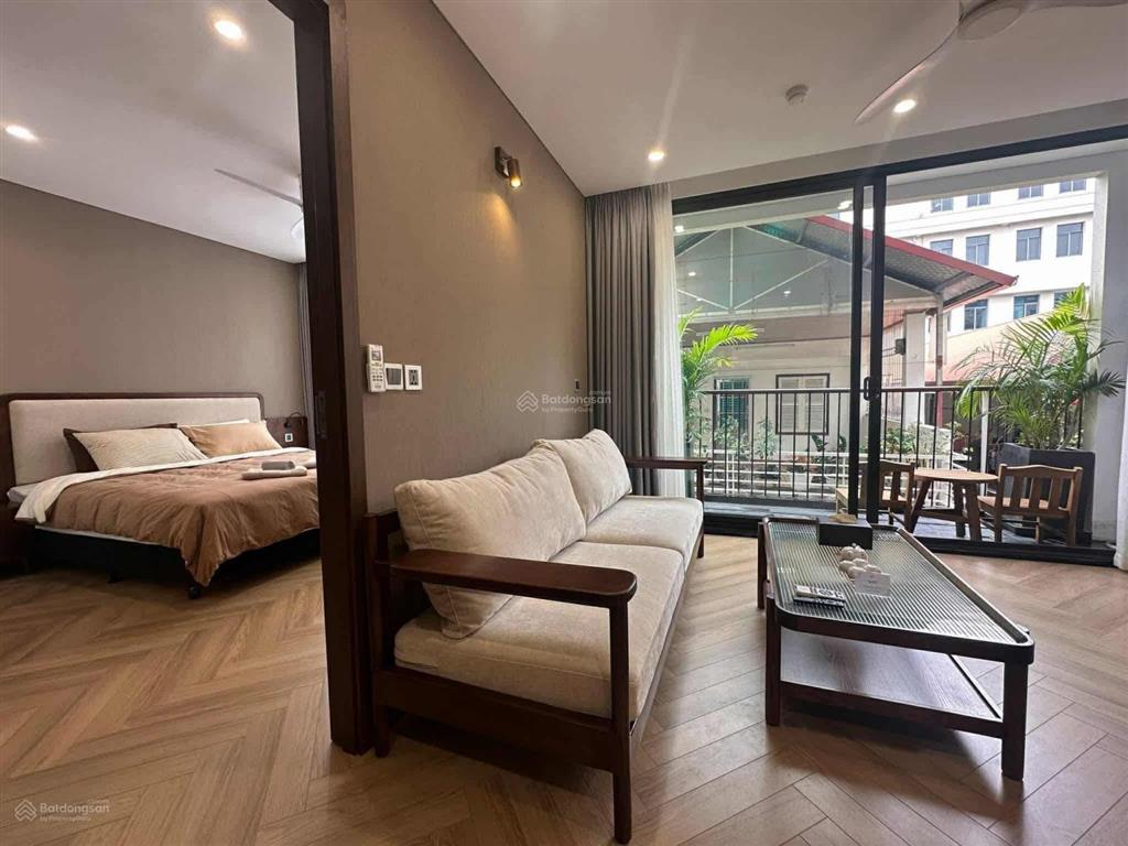Căn hộ luxury thảo điền| trang bị đầy đủ nội thất, tiện nghi hiện đại. decor tone gỗ sang trọng