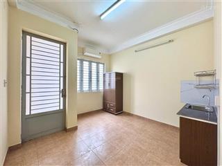 Cho thuê chdv bancol ngay trần hưng đạo sát đại học y dược