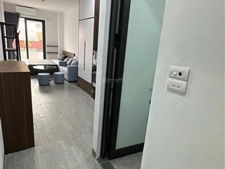 Khai trương ccmn 30m2 cao cấp. full nội thất. ban công thoáng tại quan nhân