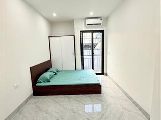 Khai trương ccmn 2028m2 full đồ. máy giặt, tủ lạnh, cửa sổ, ban công thoáng tại tam trinh