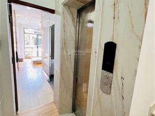 Siêu phẩm duy nhất, trung tâm quận 3, 5 tầng, thang máy, hẻm xe hơi, 8.x tỷ
