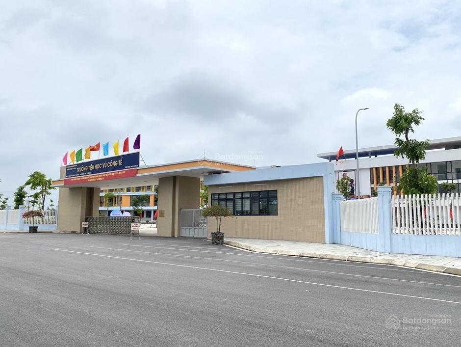 Chính chủ gửi bán 80m đất đấu giá đồng nhân hải bối.3 oto tránh vỉa hè rộng rãi cách ql5 100m