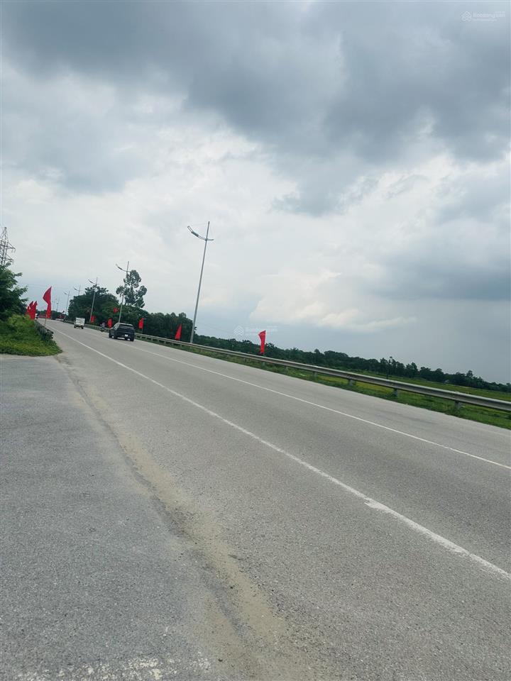 Cc gửi bán gấp siêu phẩm đấu giá tại đồng nhân  hải bối. dt 80m2 x mt 4,9m vuông vắn như tờ a4