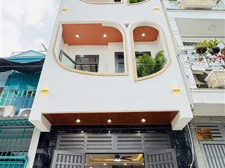 Nhà hiếm đặng chất, quận 8 giá mềm ra sổ 68,4m2. ngay mặt tiền đường lớn sổ riêng