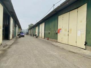 Cho thuê kho xưởng giá rẻ. dt 450m2 khu vực thanh trì gần bệnh viện k tân triều