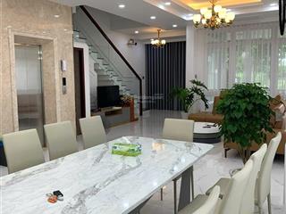 Cho thuê nguyên căn nhà phố 500m2 nội thất đẹp tại sài gòn mystery chỉ với 70tr  có thang máy xịn