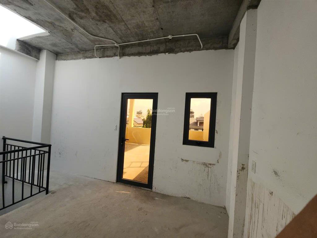 Cho thuê nhà phố mystery mặt tiền lê hữu kiều  thuận tiện kinh doanh chỉ 60tr  0775 315 ***