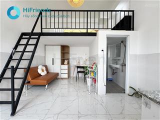 Phòng trọ có gác  bancol riêng gần sân bay tsn, công viên gia định
