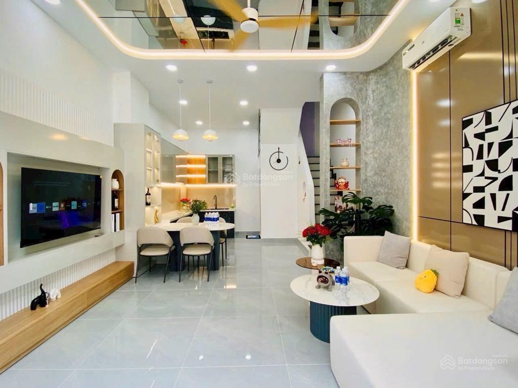 Bán nhà hxh 5m nguyễn thái sơn, gò vấp, 45m, 3 tầng, nhà đẹp ở ngay 5.6 tỷ