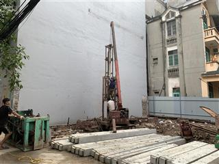 Đất phân lô lạc long quân  cầu giầy, dt 58m2, mt 4.5m, sát hồ tây, ô tô tránh, kinh doanh, 15.3 tỷ