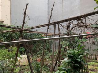 Hiếm! đất phân lô lạc long quân, dt 90m, mt 9.2m, cách 1 nhà ra đường 6m 2 ô tô tránh, hơn 20 tỷ.