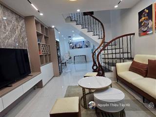 Chủ cần tc, bán gấp nhà hoàng hoa thám ba đình, dt 44.2m2, mt 4.1m, 3t, thoáng trước sau, 7.95 tỷ