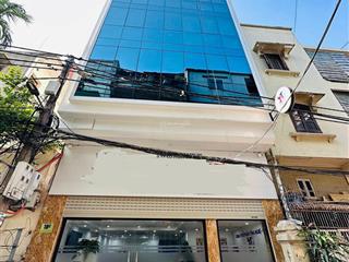 Mặt phố cầu giấy  8 tầng nổi 1 tầng hầm  thông sàn văn phòng  hiện đang cho nha khoa thuê