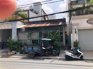 Bán đất tặng nhà mặt tiền đường lý tế xuyên, phường linh đông. nhà cấp 4 có 1pn 1wc