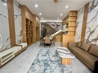 Sập hầm  bán nhà lê duẩn, 72m2, full nội thất đẹp, giá rẻ