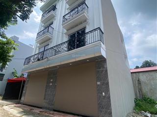 Mới nhất phụng châu. nhà 4t*42m2 gần đại học thể thao, ngõ rộng ôtô đỗ. sát chợ, trường. giá 3,2xtỷ