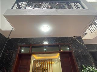 Nhà 4t*53m2 thiết kế cực đẹp,ngay trục đường chính,sát chợ. ngõ nông,rộng ô tô đỗ cổng. giá 4,15 tỷ