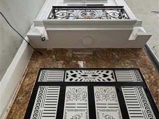 Nhà khu thị trấn 5t*43m2 ngay gần bệnh viện đa khoa chi cục thuế cách đường ql6 chỉ 300m. giá 3,5tỷ