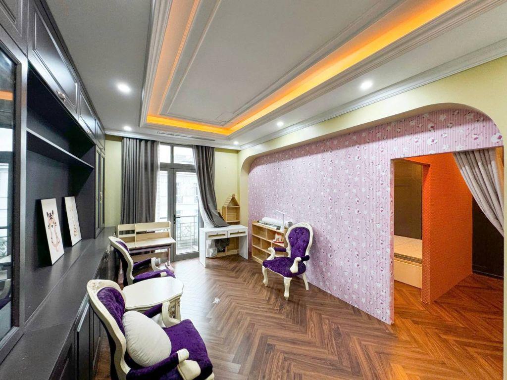 BIỆT THỰ VINHOMES RIVERSIDE – DIỆN TÍCH 415M² – HOÀN THIỆN ĐẸP, SANG TRỌNG