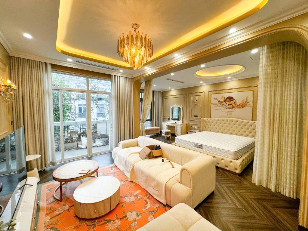 BIỆT THỰ VINHOMES RIVERSIDE – DIỆN TÍCH 415M² – HOÀN THIỆN ĐẸP, SANG TRỌNG