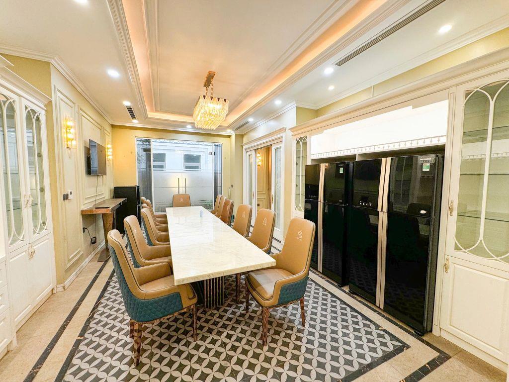 BIỆT THỰ VINHOMES RIVERSIDE – DIỆN TÍCH 415M² – HOÀN THIỆN ĐẸP, SANG TRỌNG