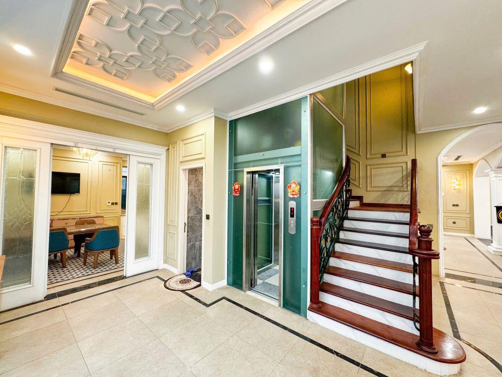 BIỆT THỰ VINHOMES RIVERSIDE – DIỆN TÍCH 415M² – HOÀN THIỆN ĐẸP, SANG TRỌNG