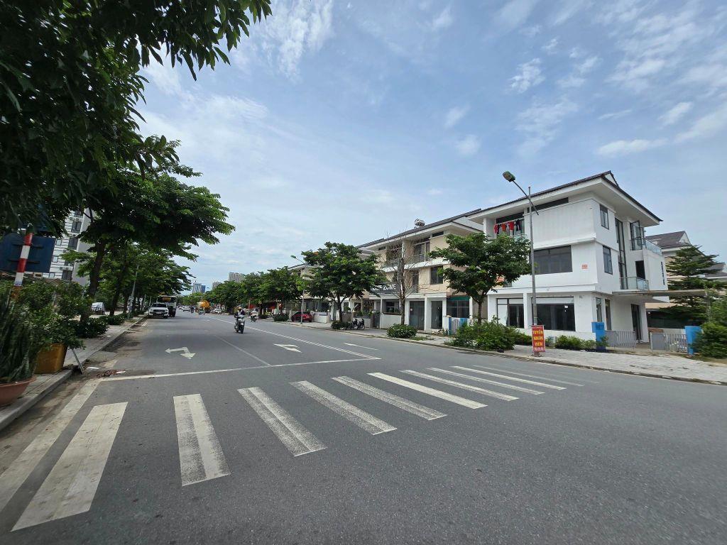 BÁN BIỆT THỰ ĐƠN LẬP DƯƠNG NỘI – NAM CƯỜNG - GIÁ TỐT NHẤT KHU