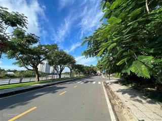 Khuôn đất góc 2mt lê hữu kiều view công viên, gần sông thoáng mát  dt 17mx23m  gía 160tr/m2(tl)