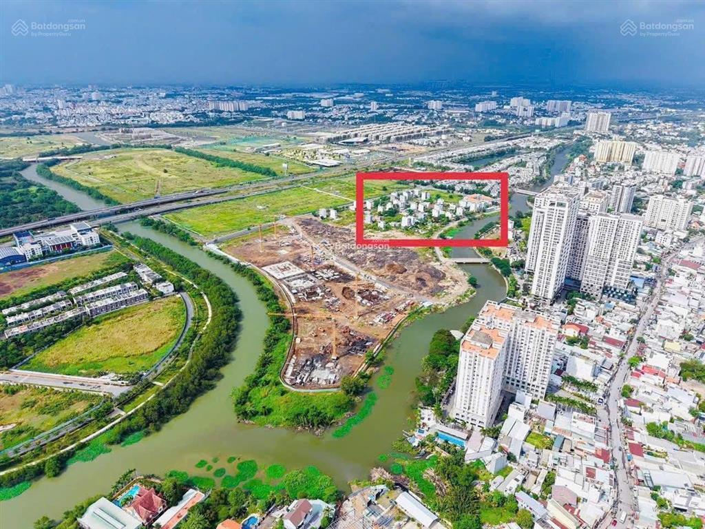 Chủ gửi em vài nền đất sạch đẹp khu nam rạch chiếc 30ha  dt 5mx16m(80m2)  giá 12.8 tỷ  sổ hồng