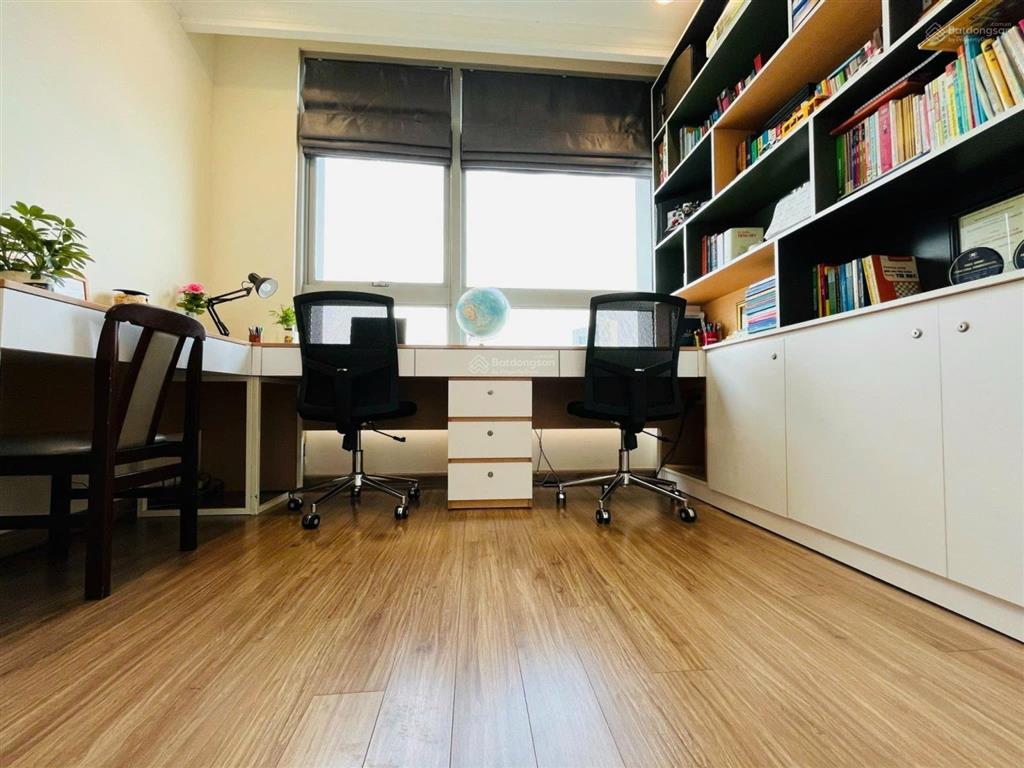 Bán cc 3pn 2wc tại vinhomes central park, 13,7 triệu vnd, 108,7m2, giá siêu hời!