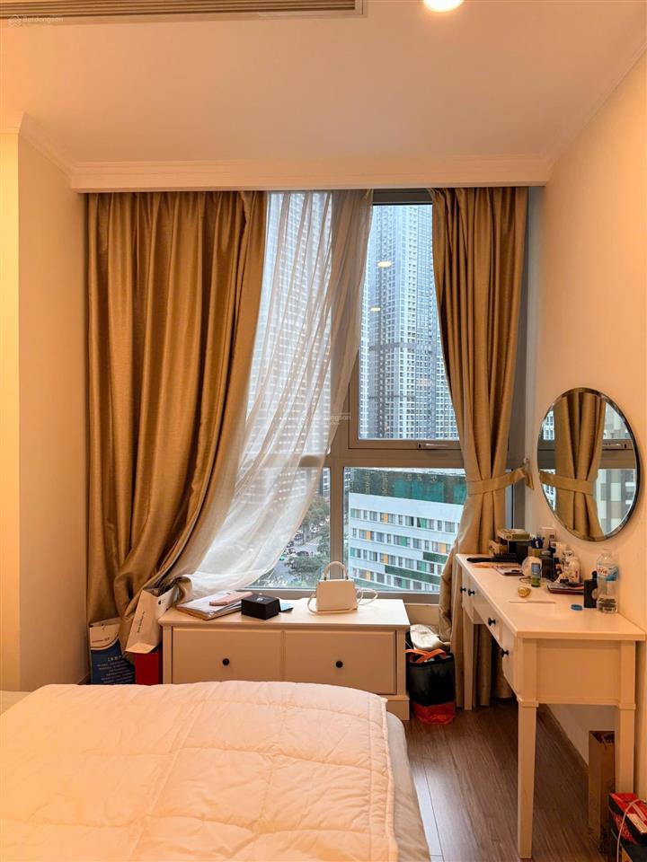 Bán căn hộ 3pn, 2vs, toà landmark plus, dt 110,5m2, giá 15,8 tỷ tại vinhomes central park