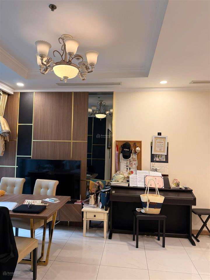 Bán căn hộ 3pn, 2vs, toà landmark plus, dt 110,5m2, giá 15,8 tỷ tại vinhomes central park